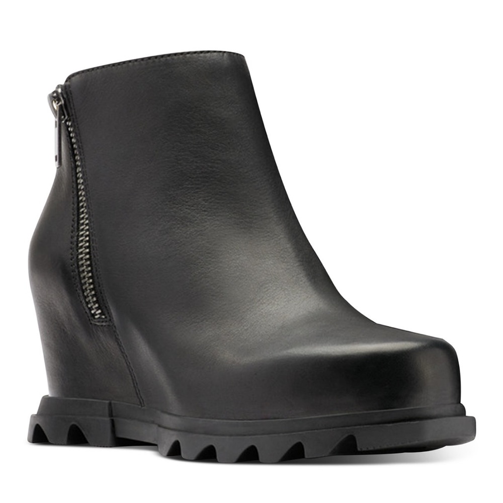 BRAND NEW NEVER WORN Sorel Boots